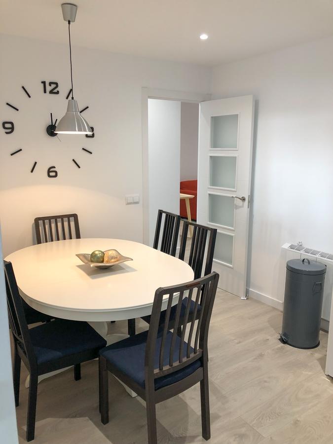 Modern With Ideal Location Next To Atocha Station Madri Exterior foto