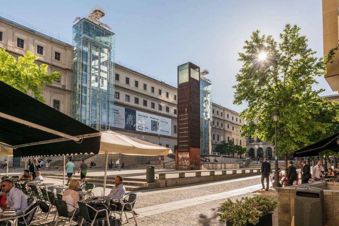 Modern With Ideal Location Next To Atocha Station Madri Exterior foto