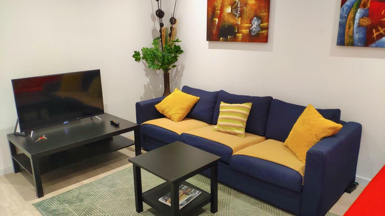 Modern With Ideal Location Next To Atocha Station Madri Exterior foto